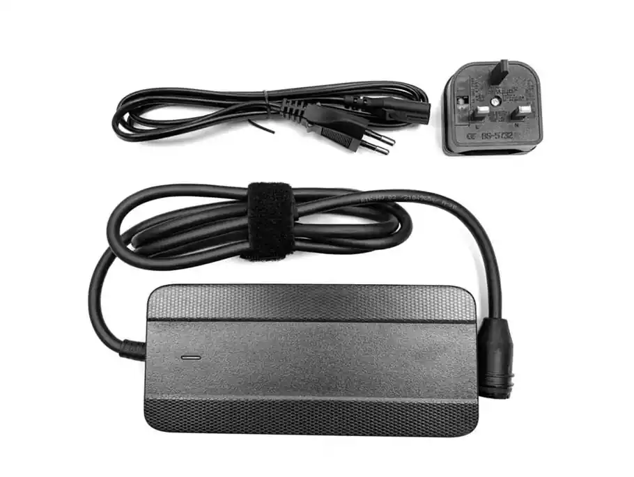 Aktuální Nabíječka Lapierre SnakeTech