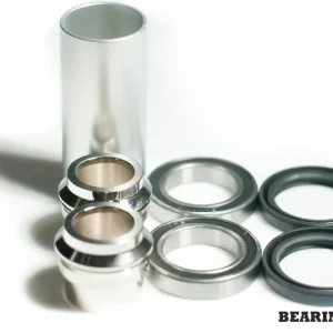 Kup Teď BEARING WORX ložiska předního kola s těsnícími prvky a rukávy KTM SX/SXF 125/250/350/450 15-23, EXC/EXCF 125/250/300/350/450 16-23 TPI, HUSQVARNA,GAS GAS 21-23 (25-1402) (osa 22mm)